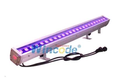 China Iluminação automática de lavagem de parede ao ar livre resistente à água IP65 luz ultravioleta 72w à venda