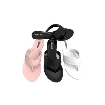 China 2021Good Trend Fashion Ladies Summer Slip-On Fashionable Sandals Jelly Shoes Women's Flat Slippers for sale