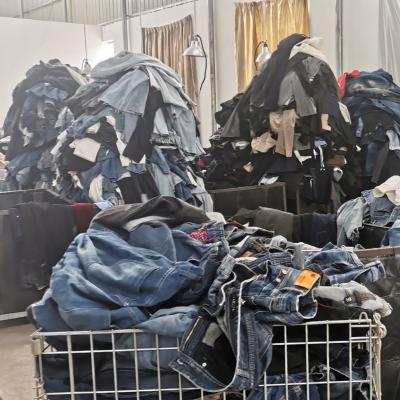 China Eco-friendly Wholesale Grade American Second Hand Winter Baby Pretty Used 50bags 200kg Clothes Used Clothing Bales 500kg Office Wear for sale