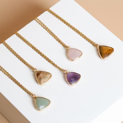 China TRENDY Fashion Gold Natural Stone Amethyst Tiger Eye Green Aventurine Triangle Pendant Healing Crystals Necklace for Women Jewelry Gift for sale