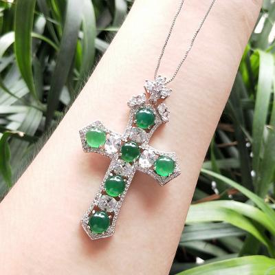 China TRENDY Wholesale Fashion Jewelry Christian Dainty Diamond Silver Cubic Zirconia Green Jade Crystal Cross Pendant Necklace Women Jewelry for sale