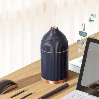 China Car Two-in-One Rechargeable Essential Oil Air Humidifier Mini For Room for sale