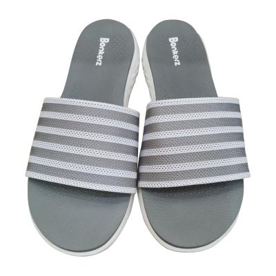 China 2021 Comfortable Chinese Trend Stripes Woman Sandals Ladies Ladies Light Slides Supply for sale