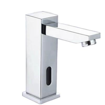 China Modern Automatic Touchless Chrome Bathroom Basin Water Faucet Hand Wash Brass Faucet With Infrared Sensor for sale