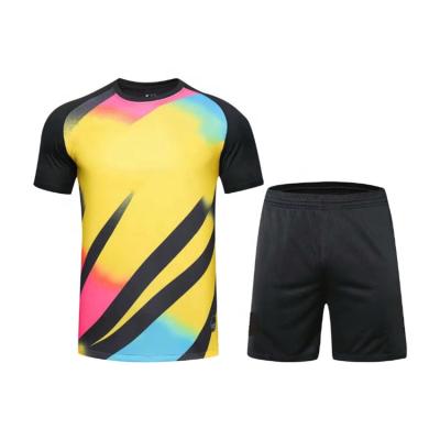 China Anti-wrinkle Manufacturer Summer Sports Training Suit Soccer Jersey Professional Training Wear for sale