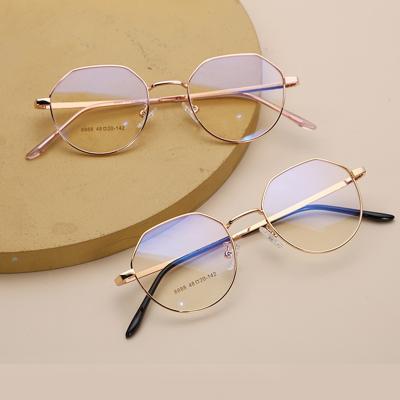 China 2021 New Fashionable Metal Round Spectacle Frames China Vintage Frames Glass Blue Light Blocking Optical Glasses for sale