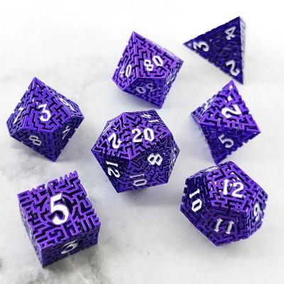 China DND Games 2022 New Metal Maze Series Hollow Dies, Suitable for D&D Dragon and Dungeon Role Playing Games, DND Metal Die Set (Purple) for sale