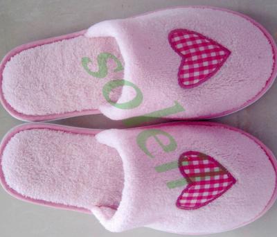 China Hot Selling New Design Cotton Fabric 2018 Lovely Pink Terry Towel Slippers for sale