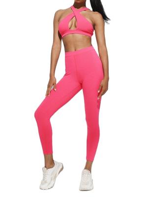 China Breathable Seamless Custom Activewear Set Wholesale Fitness Yoga Wear 2 Piece Seamless Stretch Women Gym Cross Sets for sale