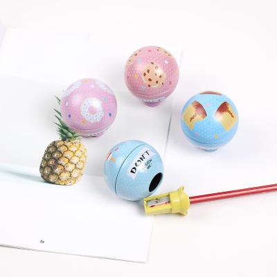 China TOPSTHINK Cute Novelty Planet Cup Pencil Sharpener Novelty sacapuntas escolar de sacapuntas for kid for sale