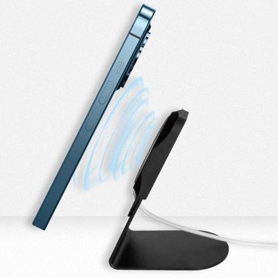 China Convenient Wholesale Desktop Magnetic Cell Phone Fast Wireless Charger Holder Stand For iPhone 13 Series for sale