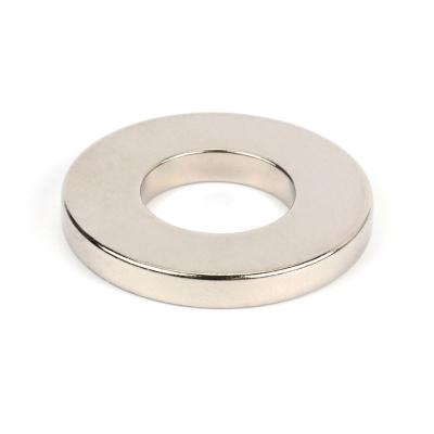 China Injection Molding Magnet Industrial High Standard Super Magnet Ring Magnet for sale