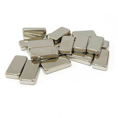 China Industrial Magnet Super Strong Neodymium Block Magnet 10x2x4 Rectangular Block Neodymium Magnet for sale