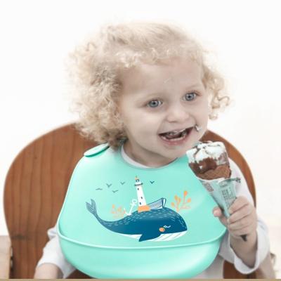 China Best Antibacterial Soft Waterproof Baby Bowl Set Washable Kids Silicone Disposable Silicone Baby Bibs With Pouch Easily Clean For Kids for sale