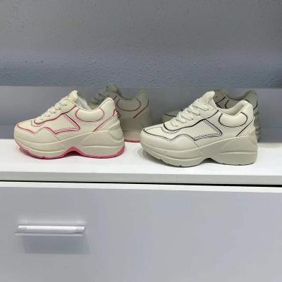 China Round designer high end children's shoes, boys and girls, old shoes, casual sports and white for sale