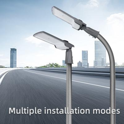 China Luz de calle LED de alimentación principal eficiente en energía, 155 lumens / watt, cuerpo de aleación de aluminio, IP65 impermeable, chips LED de marca, encendido / apagado automático por la noche, ideal para arterias urbanas, carreteras, áreas comerciales en venta