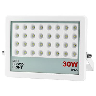 China Luz de inundación delgada del diseño óptico 2700lm 30W LED en venta