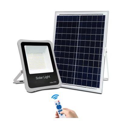 Chine Aluminium mené de Chip Outdoor Solar Flood Light 50W de puissance élevée pour le jardin à vendre