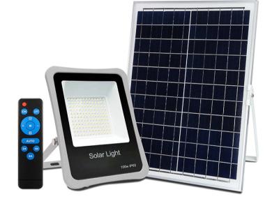 China Dünnes wasserdichtes ip65 im Freien 100watt 200watt 300watt 400watt 500watt führte Dämmerung, um zu dämmern Solarflutlampe zu verkaufen