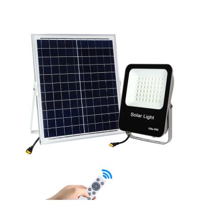 China Aluminum IP65 15W 30W 60W 100W 150W Outdoor Solar Flood Lights for sale