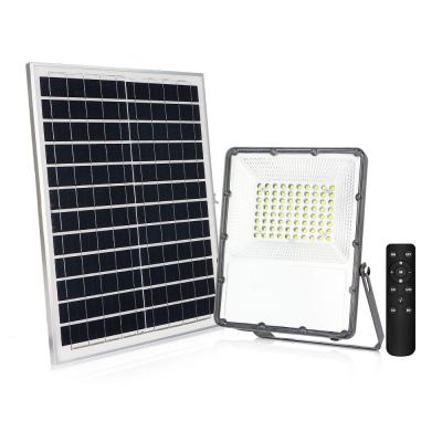 China Reflector al aire libre solar brillante estupendo delgado de Warehouse LED de la tierra de deporte de la luz de inundación de Protable en venta