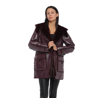 China High waterproof fashionable pu bonded warm womenshearling jackets and faux fur coats with hood for sale