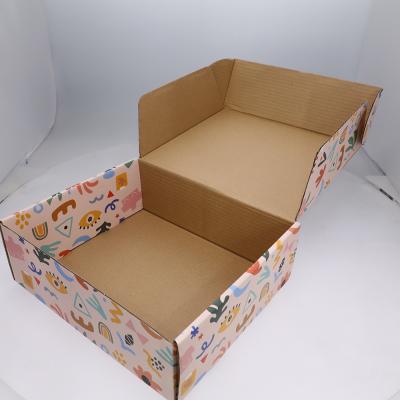 China Recycled Materials Custom Printed Gift Packing Mail Mailbox Tuck End White Corrugated Cardboard Mailer Mailer Box for sale