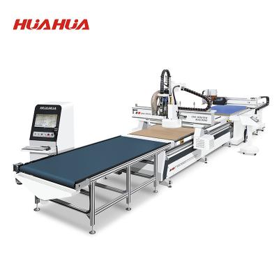 China HUAHUA Work Atc Cnc Router Lathe Wood Sculpture Machine Te koop