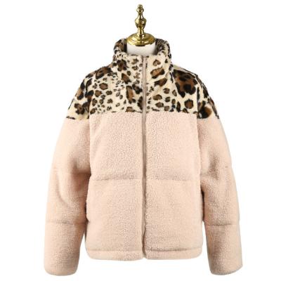 China Parride Customized Patched Design Down Jacket Women Winter Fleece Jacket for sale