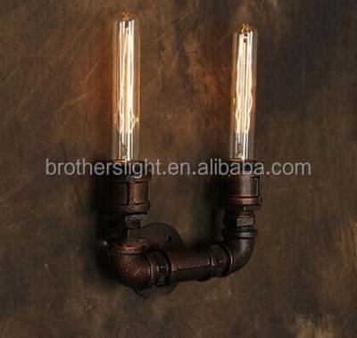 China New Steampunk Decorative Rust Steel Iron Edison Bulb Industrial Pipe Style Art Loft Wall Light Aged for sale