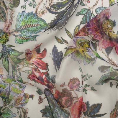 China Viable Floral And Digital Printing Birds 6mm 100% Mulberry Chiffon Fabrics for sale