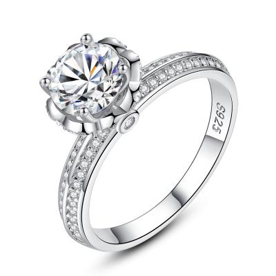 China TRENDY Halo Brilliant Cut White Zircon Wedding Engagement Sterling Silver Ring for sale