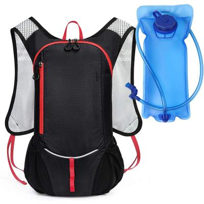 China Waterproof Hydration Pack Backpack With 2L Hydration Bladder Lightweight Running Water Backpack For Women Men for sale