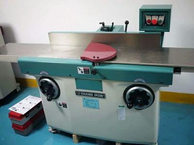 China TAIWAN WOODWORKING MACHINE, WOOD CUTTING MACHINERY, Integral Iron Casting CM-303 Spiral Cutter Shaft Planer CM-405 Flat Cutter Model Taiwan Machine for sale