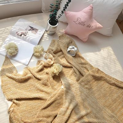 China INS Hot Sale Anti-pilling Pom Pom Blanket Knitted By Cotton Yarn Solid Color Bed Throws for sale