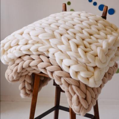 China Large Chunky Knit Merino Wool Anti-Pilling Stitch Blanket for sale