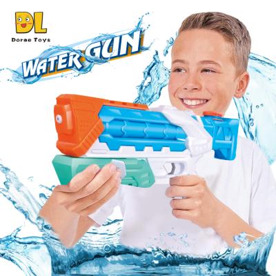 China Outdoor Play Game Large 2 Pack Water Gun 30-35 Feet Water Shooter Shooting Range For Kid Adult for sale