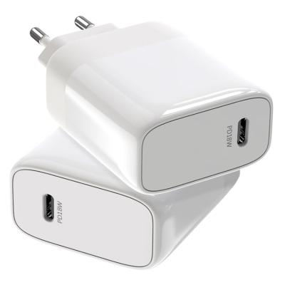 China UniversalÂ   Type-c 2021 Foldable Wall Charger 30w PD 3.0 Quick Charger Adapter for sale