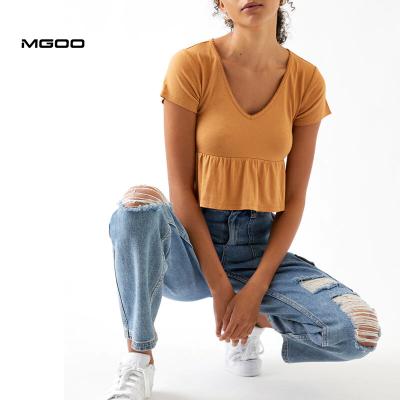 China MGOO Anti-Wrinkle V-Neck Women Yellow Plain Cropped T-Shirts Short Sheaths Ruched Edge Crop Top Stretchy Tee for sale