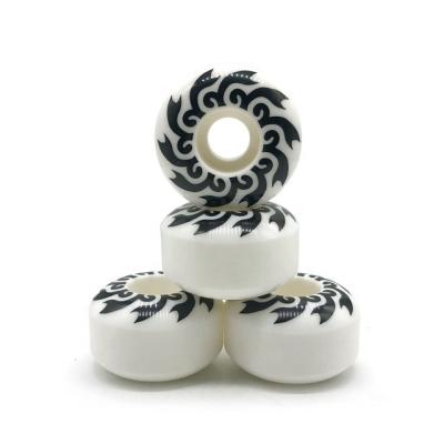 China Youth Custom Printed New Skateboard Wheels 4 Pcs Hardness 102A Hardboard New 52mm Wheel for sale