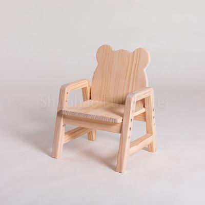 China Comfortable wooden kids table and chair set kids drawing table furniture for baby room for sale