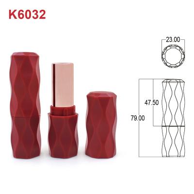 China Cosmetic Wholesale 3g eco friendly luxury gold empty unique design lipstick container lipstick tube packaging for sale