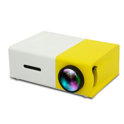 China Mini HD LED Short Throw Projector with Battery for sale