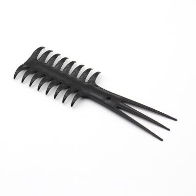 China Professional Hairdressing Hair Tools Double Sided Multifunctional Plastic Pik Curved Fish Styling Comb for sale