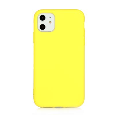 China 2021 Luxury Flexible Phone Cases For Iphone 12 , Soft Silicone Case For Iphone 11 for sale