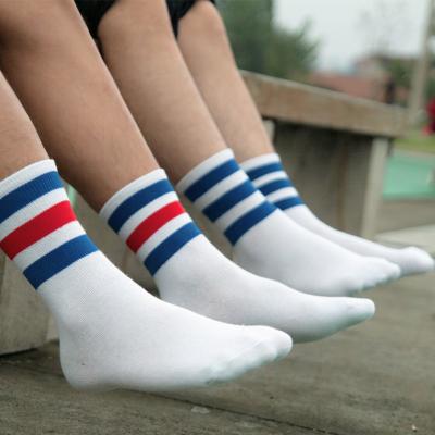 China Men's QUICK DRY Hot Selling Cotton Three Bar Fashion Striped Medium Tube Breathable Socks for sale