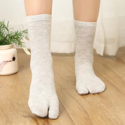 China Men's and women's QUICK DRY Japanese socks double toe kimono socks for sale