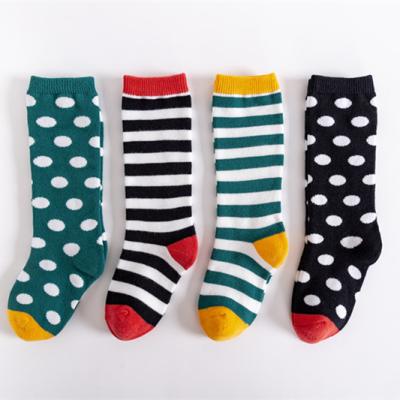 China Korean version of the autumn and winter new children's socks breathable cute wave striped point of the baby children's cotton socks for sale