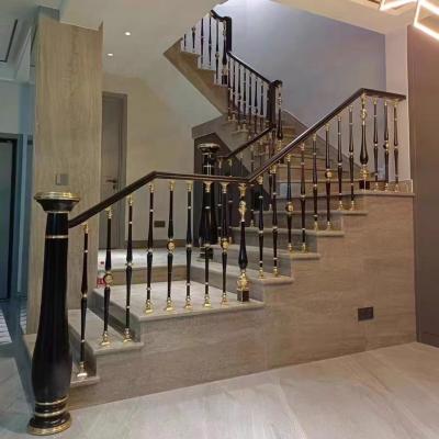 China New Design Modern Aluminum Alloy Staircase Fencing Luxury Villa Aluminum Staircase Pillars for sale