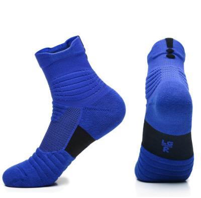 China Amazon Cheap Sports Antibacterial Cotton Absorption Man Antibacterial Hot Selling Comfortable Sweated Colorful Socks for sale